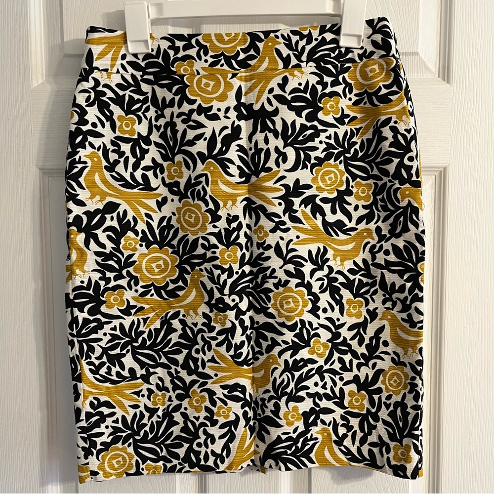 ann taylor bird design pencil skirt size 6